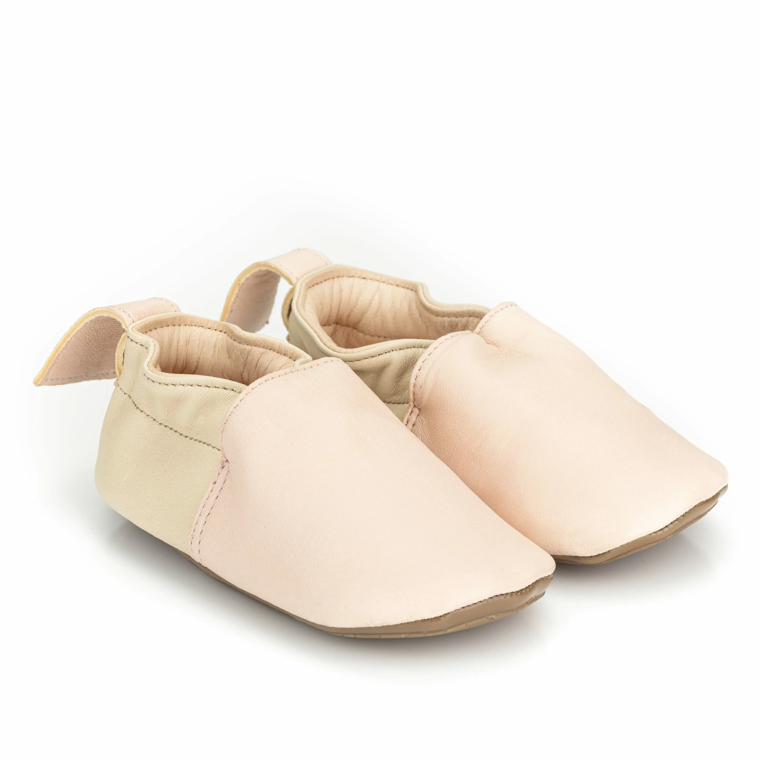 Chaussons en cuir NOOR blanc Maldives et rose pâle – HOB FEEL GOODS