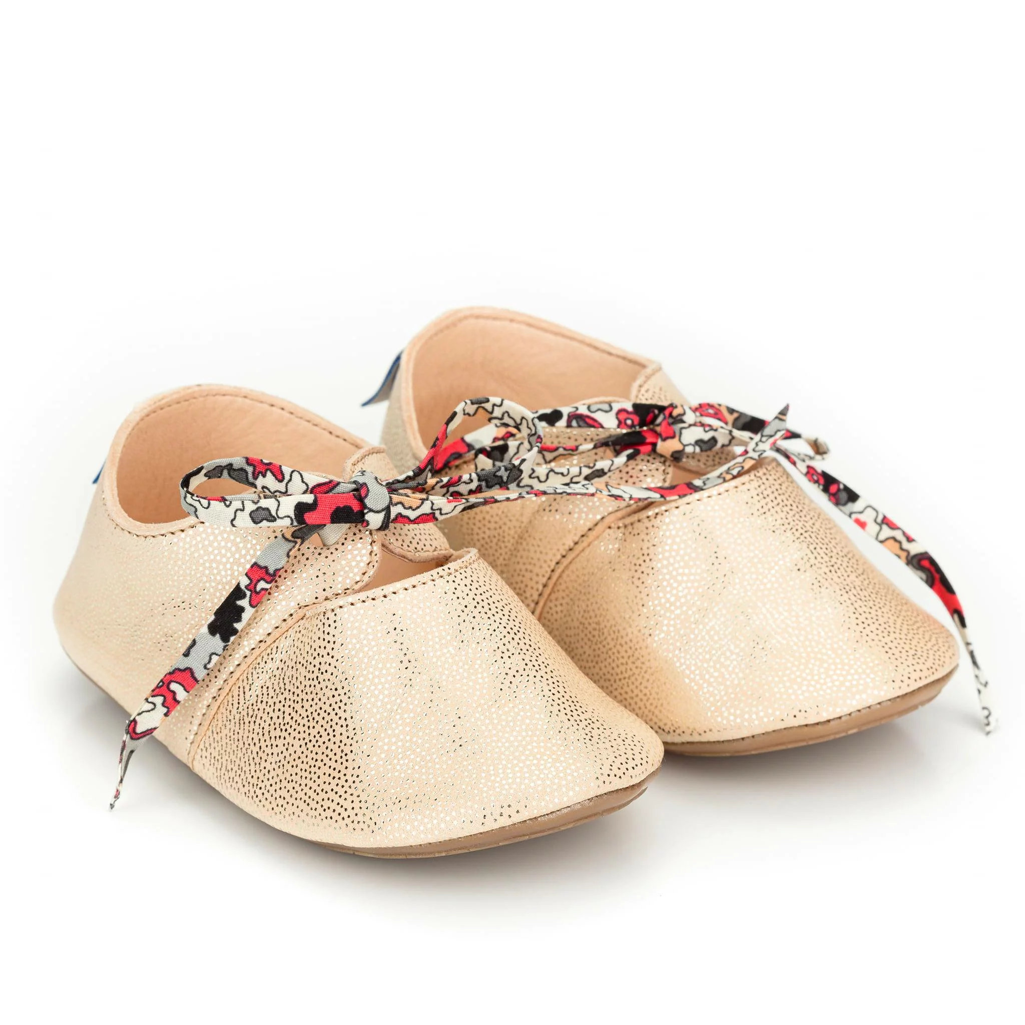 Babies en cuir RITA irisé et lacets en tissu upcyclé – HOB FEEL GOODS – Image 2