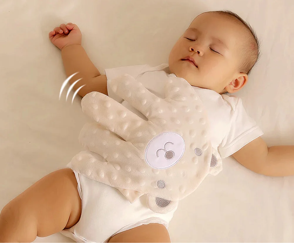 COUSSIN SIMULATION MAIN AIDE SOMMEIL BEBE – Image 2