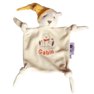 Ours bonnet de couleur