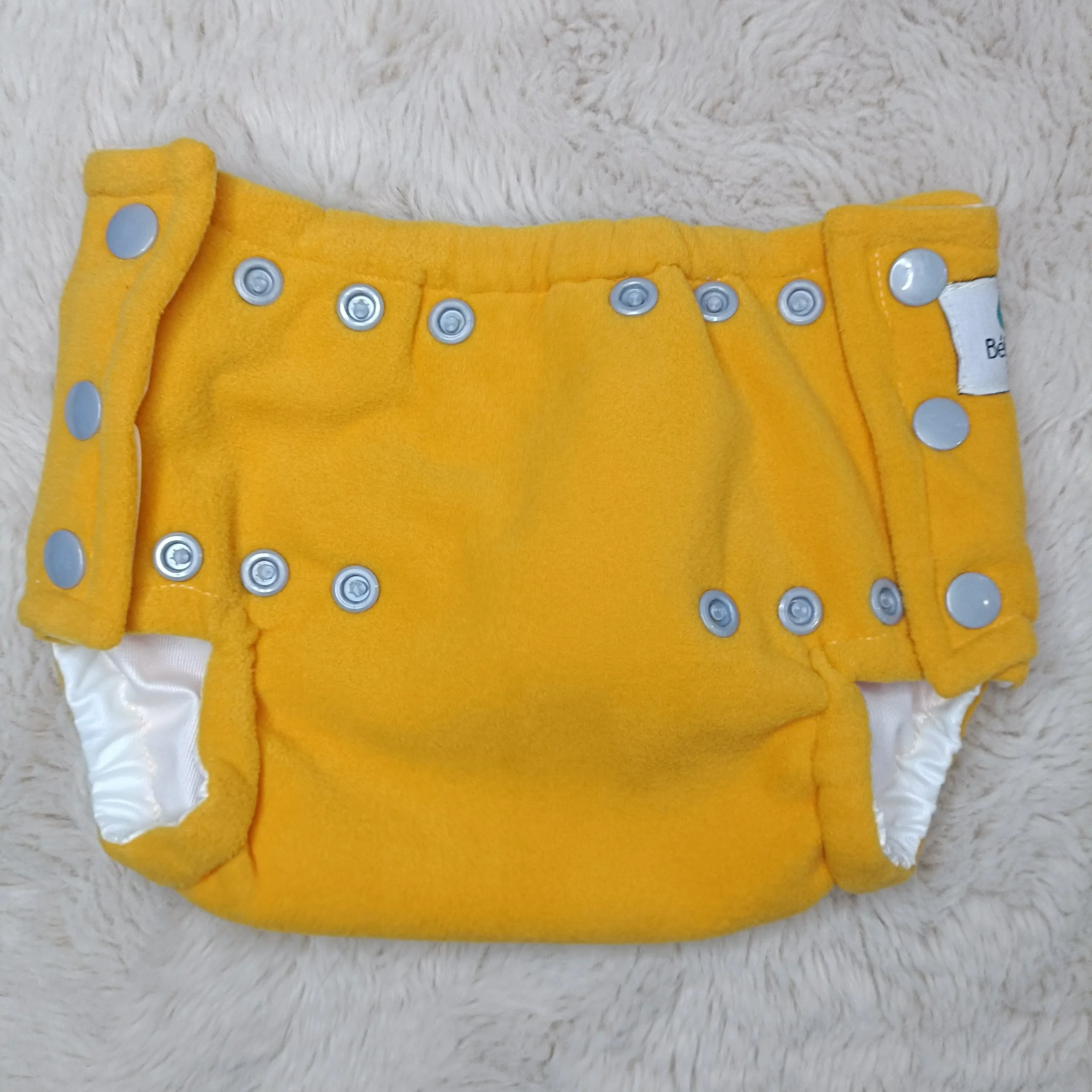 Surcouche JAUNE ORANGÉE en micro polaire XS (2 à 6 kg) – BEBELA – Image 3