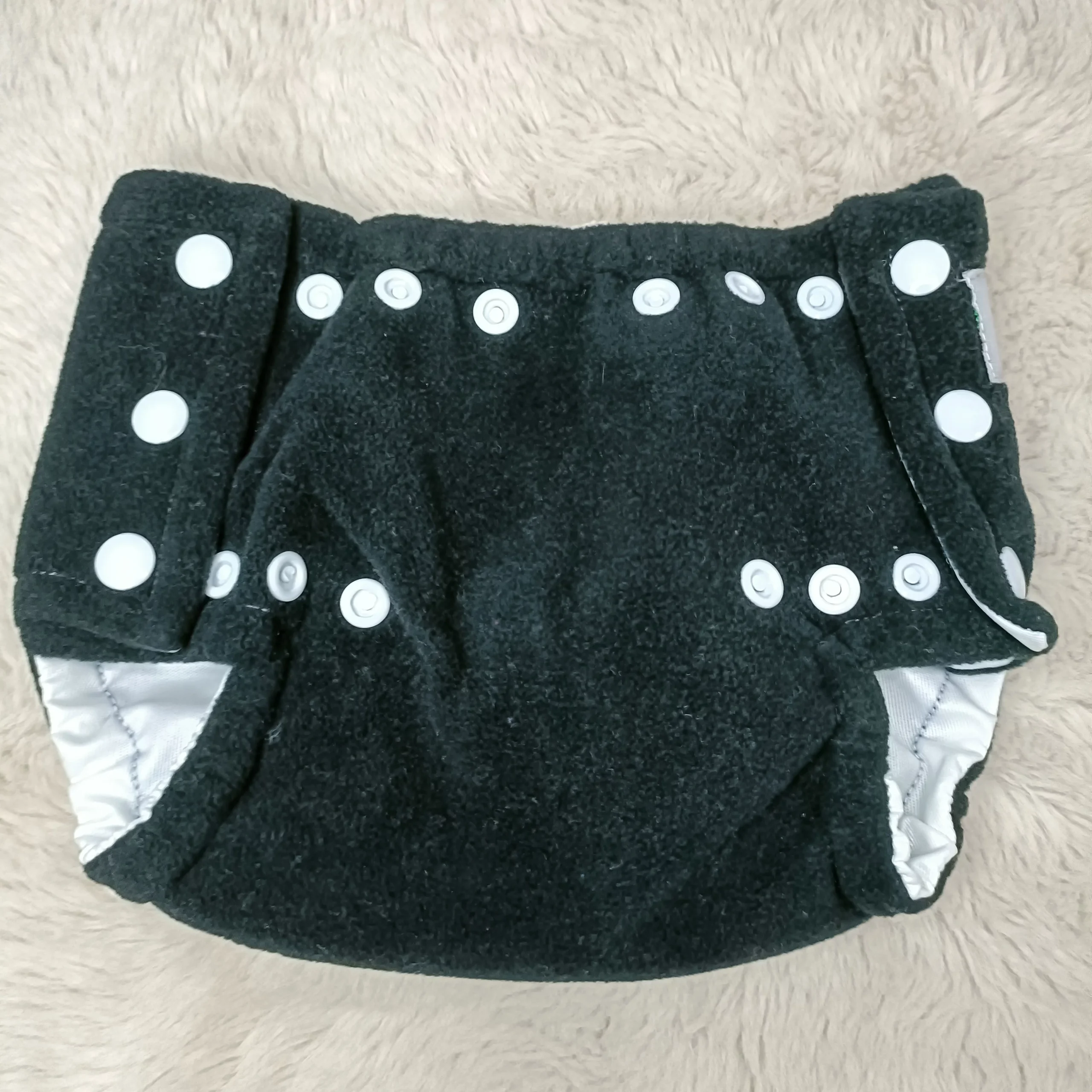 Surcouche NOIRE en micro polaire XS (2 à 6 kg) – BEBELA – Image 3