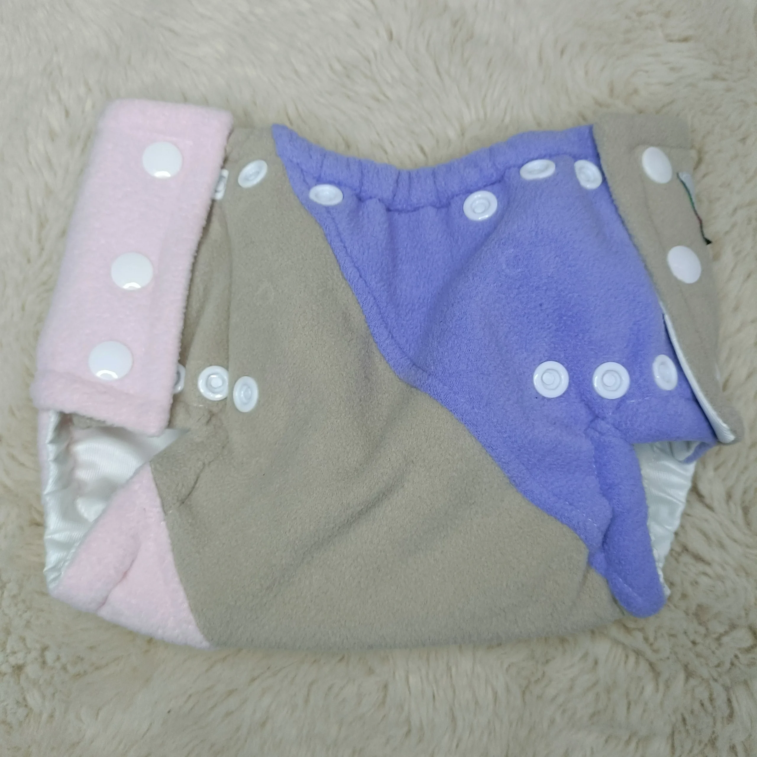 Surcouche ROSE, PARME ET TAUPE en micro polaire XS (2 à 6 kg) – BEBELA – Image 3